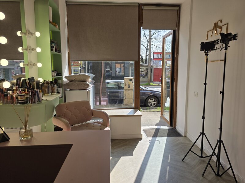 Dudesti, spatiu comercial la intrarea in mall Vitan, stradal, lux,